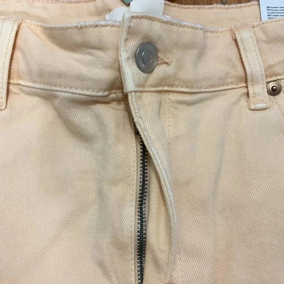 Women’s H&M High Rise Cut Off Shorts Size 14 NEW WITH TAGS Apricot - Picture 6 of 10